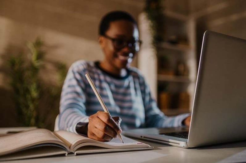 Why Choose TUT for Online Learning