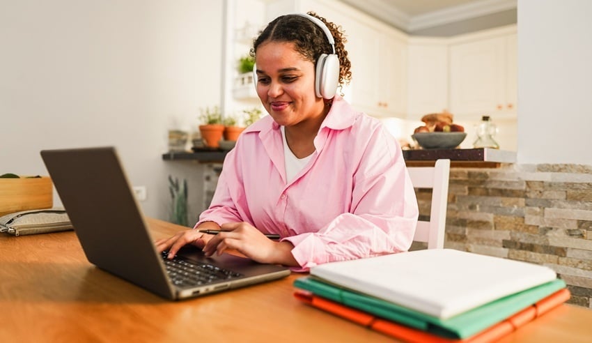 Is Distance Learning Right for You? Take This 2-Minute Test