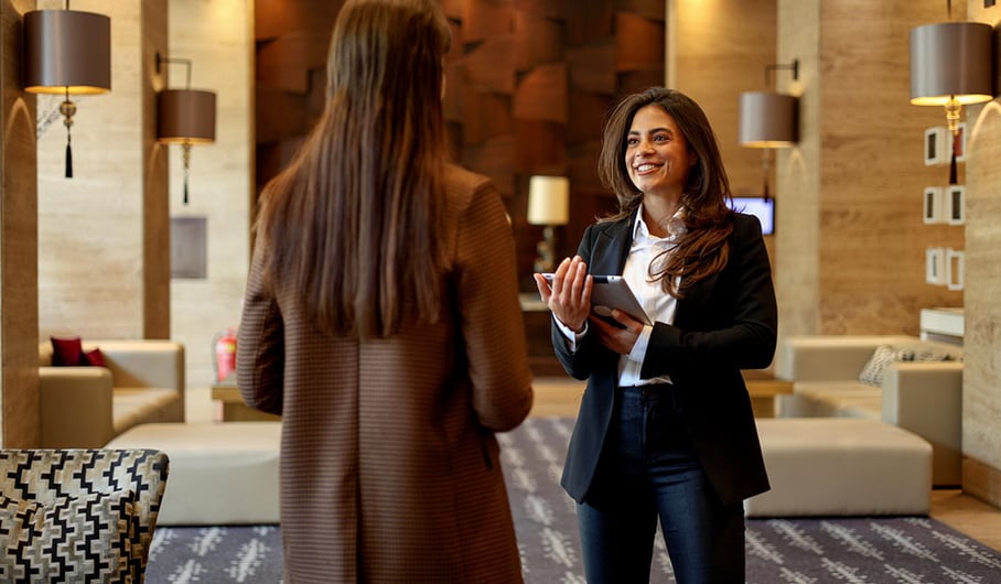 Hotel CRM: Guide to Customer Relationship Management